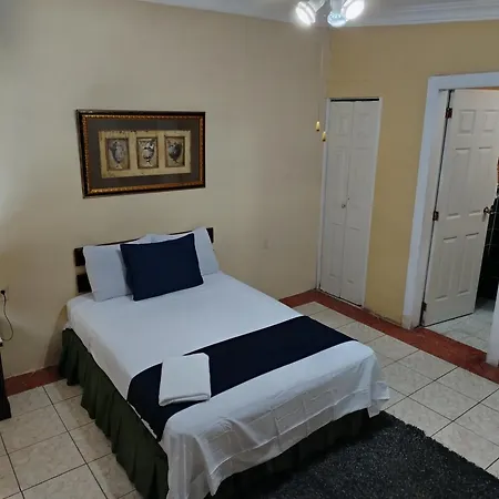 Hotel Real Altamira Managua Exterior photo